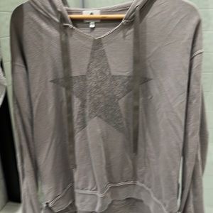 Long sleeve pullover hoodie with star